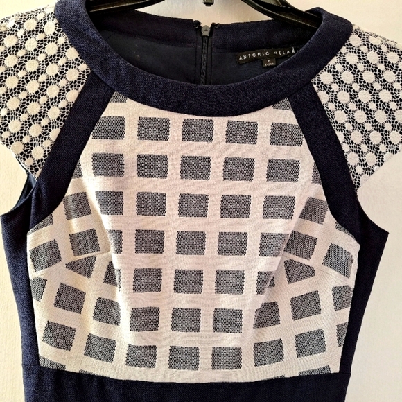 ANTONIO MELANI NAVY AND OFF WHITE DESIGNER DRESS - Picture 3 of 5